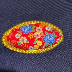 Pink Korean vintage clip